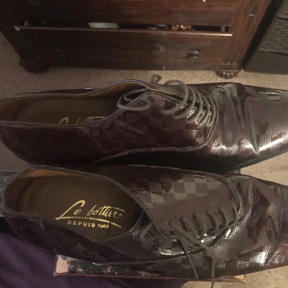 Shoe - Picture 5 of 6